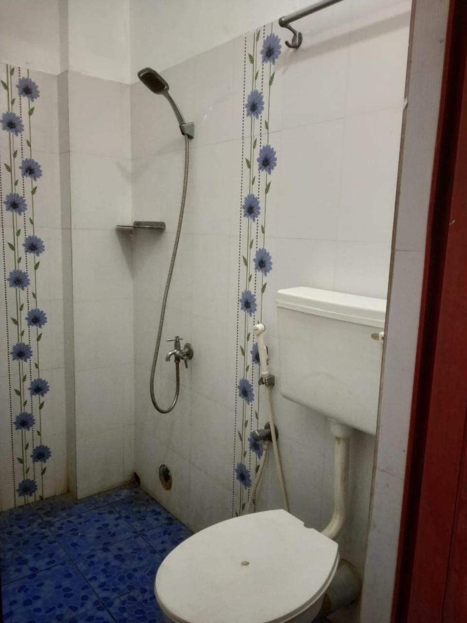Sarigama Tourist Home Kochi Eksteriør billede